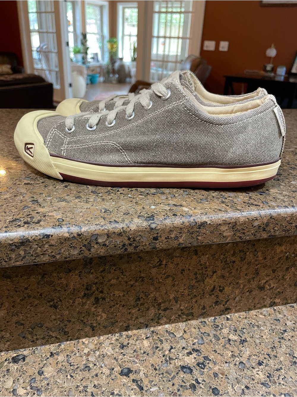 Eco Friendly Keen Makoa Canvas Low-Top Sneakers Style 1005072 Gray Cream